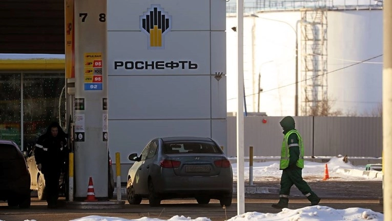 Ruskom naftnom divu prihod porastao za 44 posto