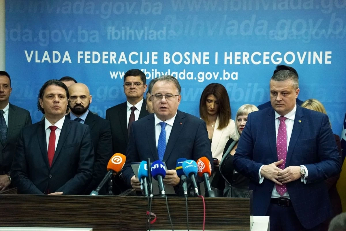 'Ekonomski genijalci i 'spasitelji Federacije' još nas jednom bacaju u 'crnu rupu'
