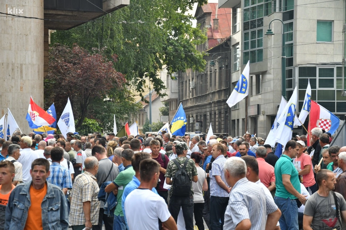 PONIŽENJE: Braniteljski dodatak od 1,50 KM – jedna kava