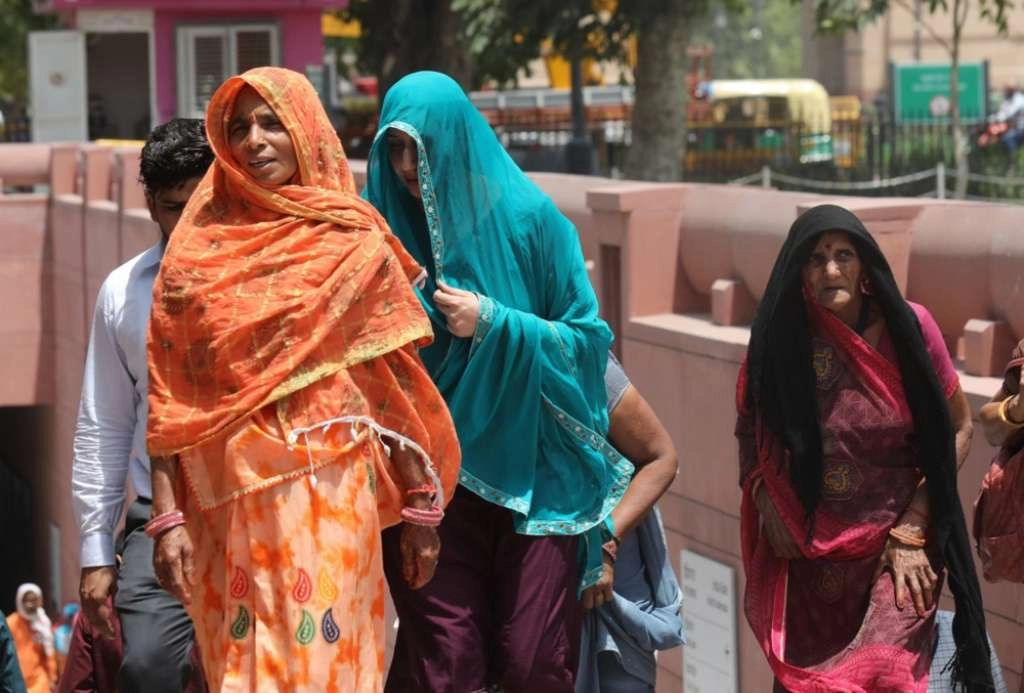 Neuobičajeno jak toplotni val u Indiji ovog ljeta odnio više od 100 života