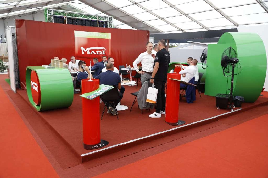 Danas počinje 19. međunarodni sajam privrede Tešanj 2025, učestvuje više od 600 kompanija