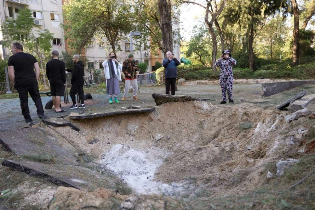 Nekoliko povrijeđenih u napadu projektilom na Tel Aviv