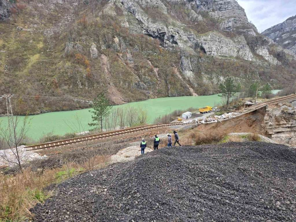 CZ HNŽ: Vrše se radovi na osposobljavanju za promet magistralne ceste M-17- 5 Jablanica-Blidinje