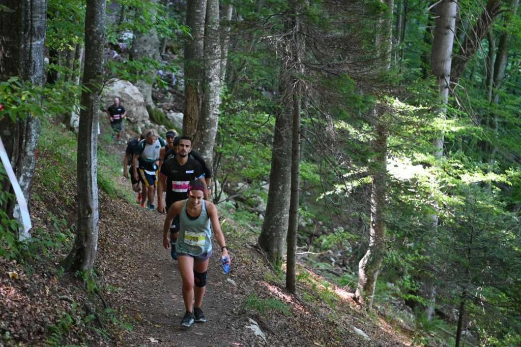 Turisti iz cijelog svijeta posjećuju Trebević, Vrelo Bosne, Bijambare, Skakavac, Bentbašu...