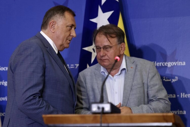 Nikšić poručio Dodiku: Prijedlog će završiti u Tužiteljstvu BiH