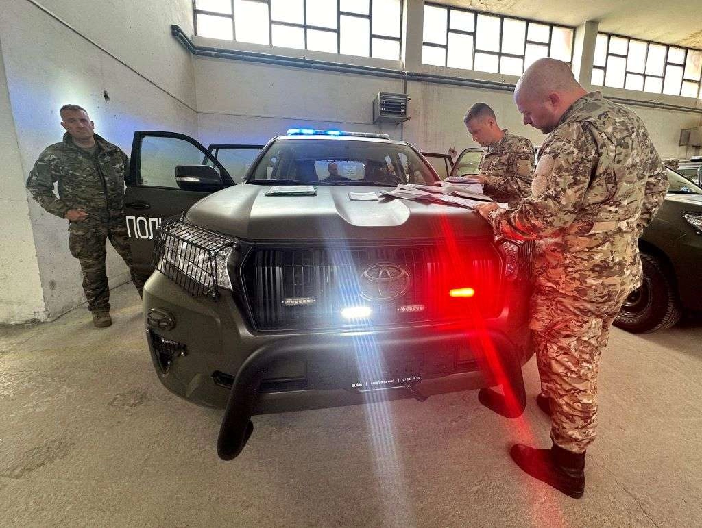 Slovenija donirala četiri specijalizirana vozila Vojnoj policiji OS BiH