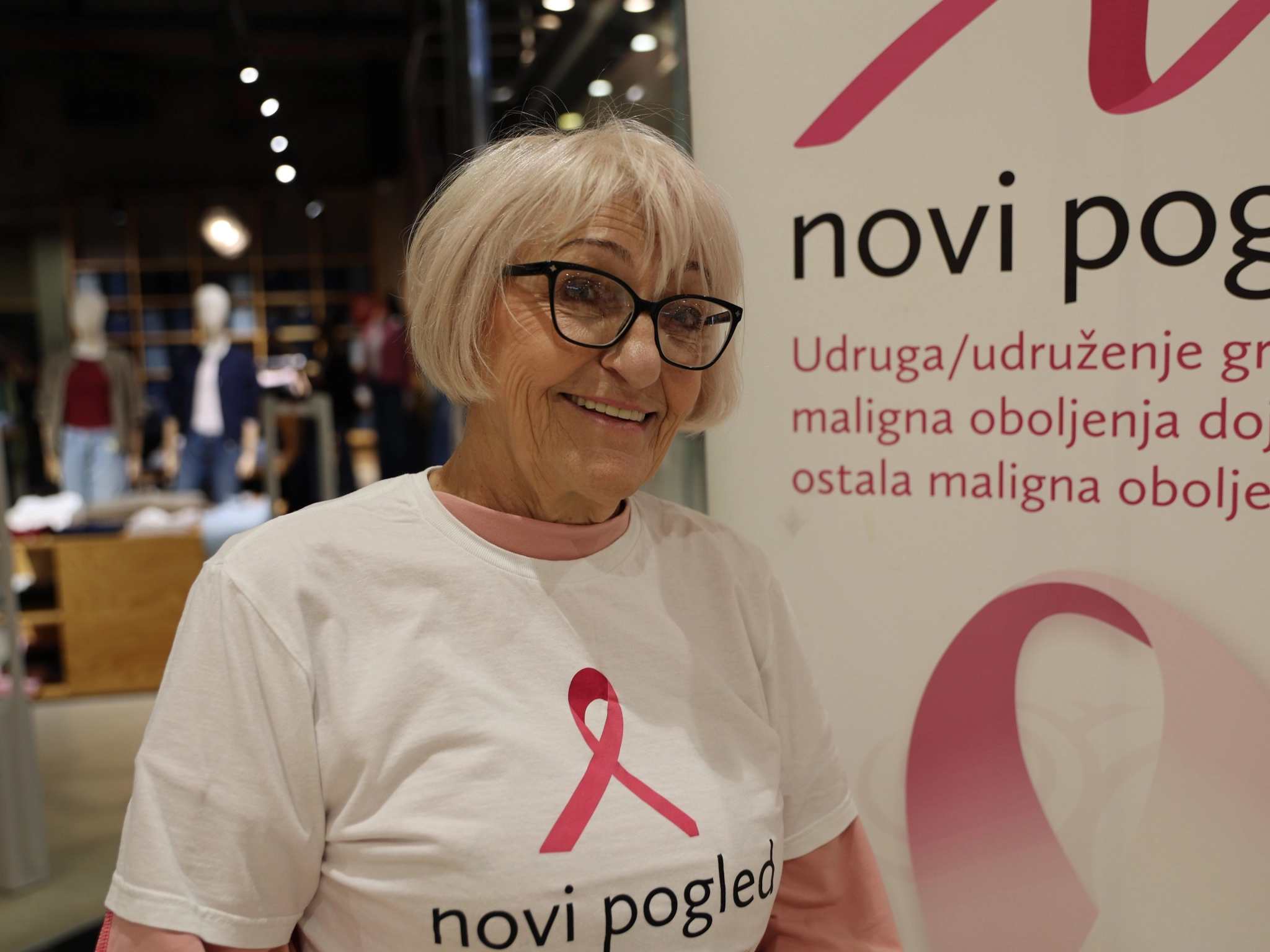 261013 Dan Roza Vrpce Ruzicasti Listopad 25751