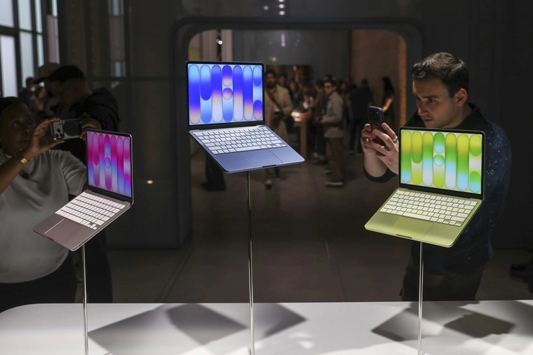 Apple diže cijene Macova i iPada