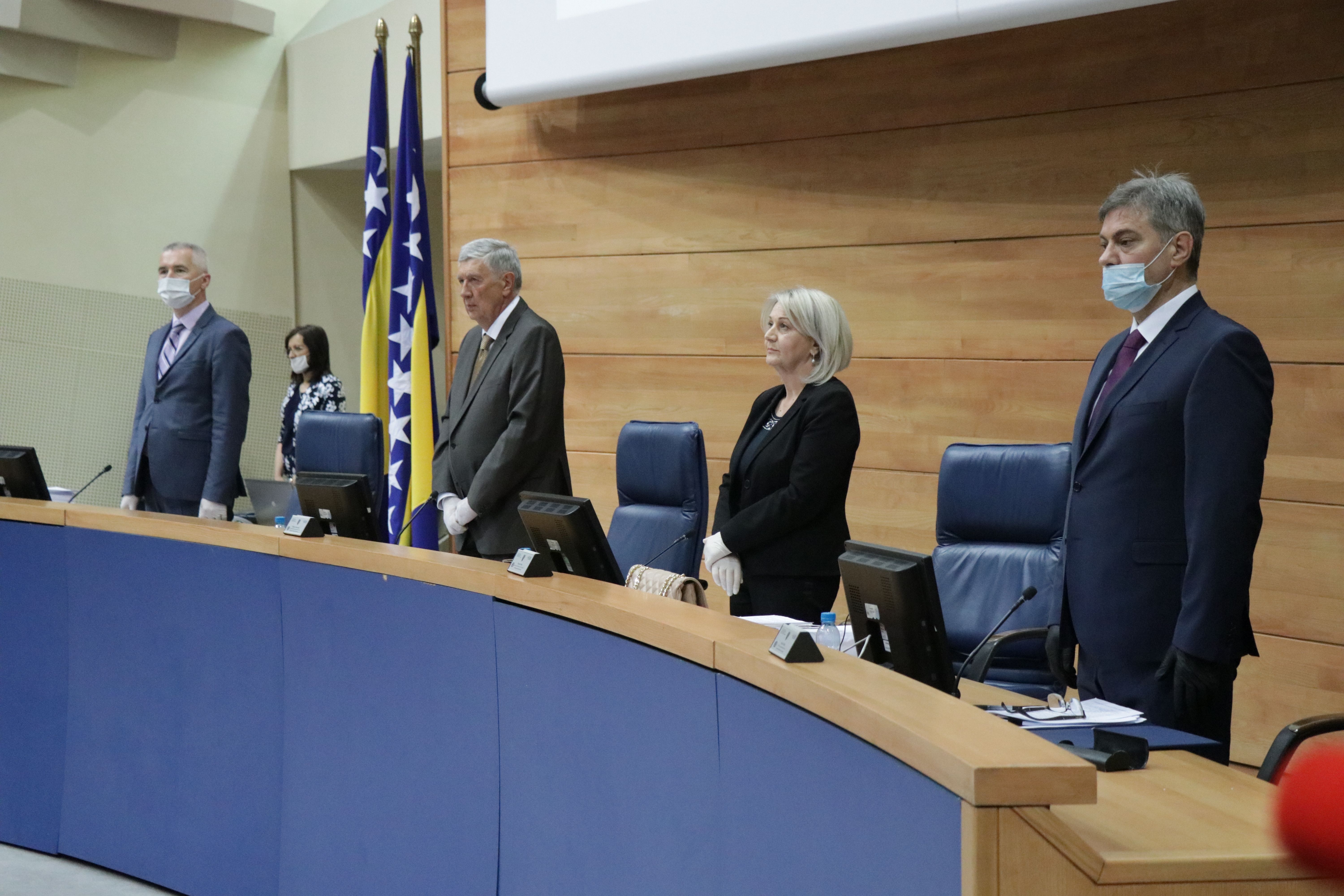 Parlament BiH raspravlja o misi, CIK-u i respiratorima