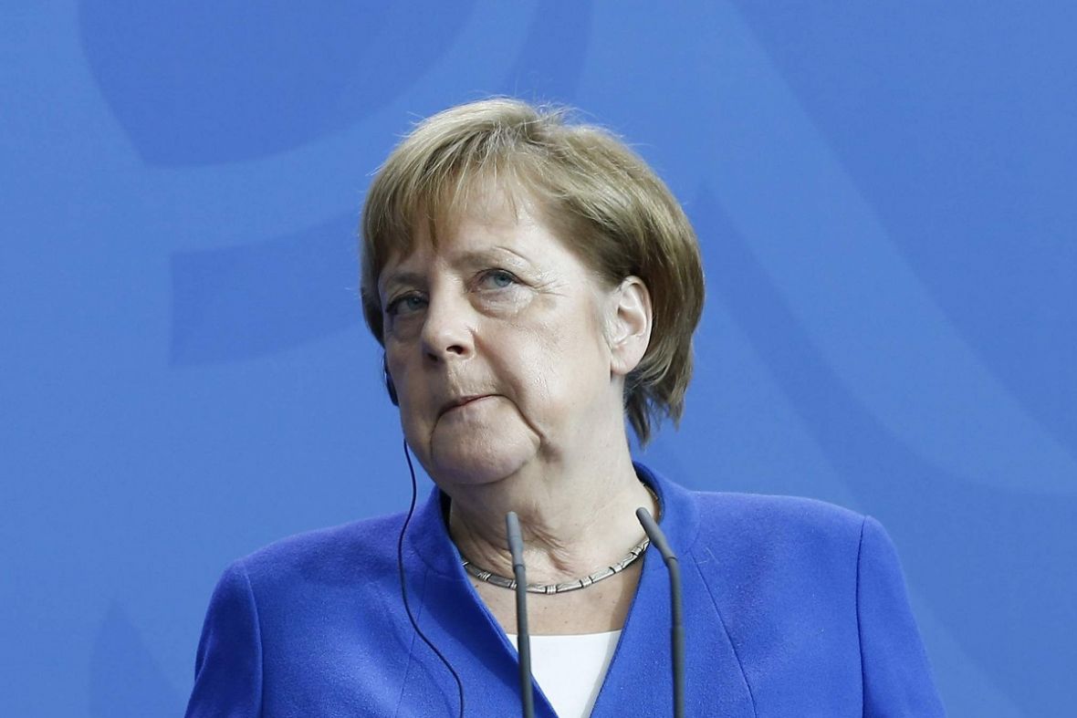 Merkel u parlamentu: U dramatičnoj smo situaciji