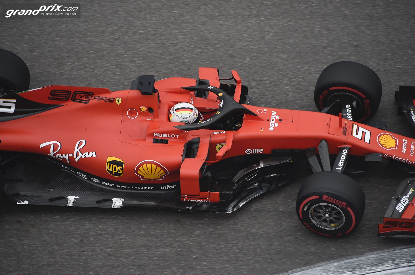 Ferrari Vettelu ponudio dvogodišnji ugovor
