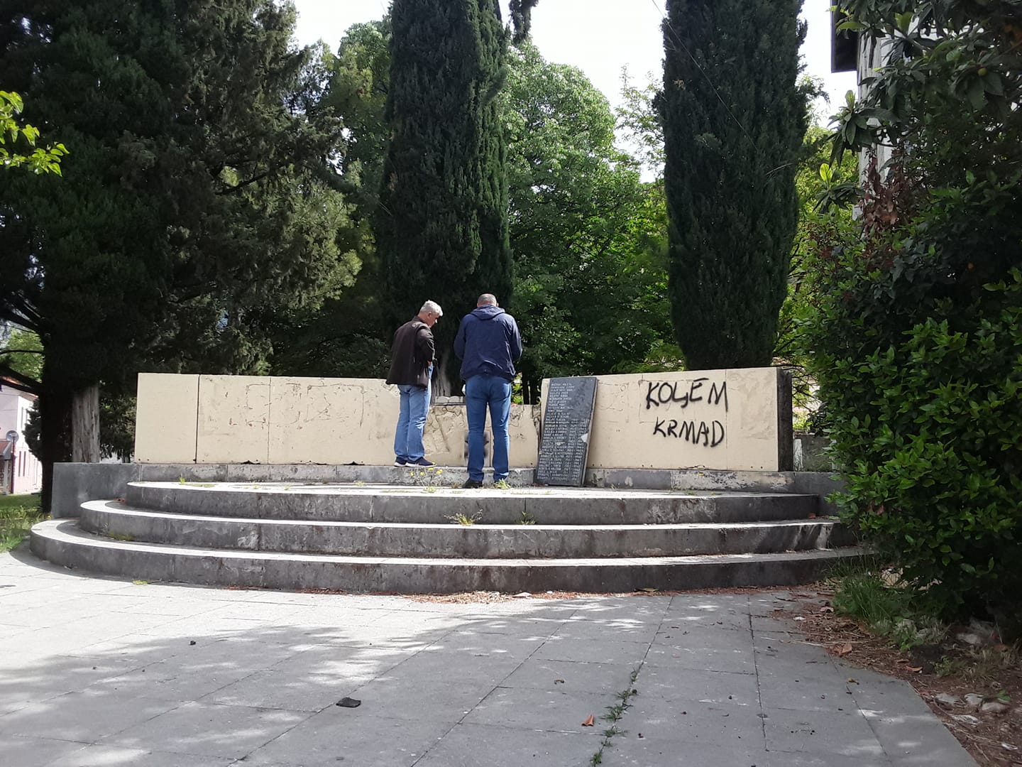 SDP osudio skrnavljenje spomenika u Stocu
