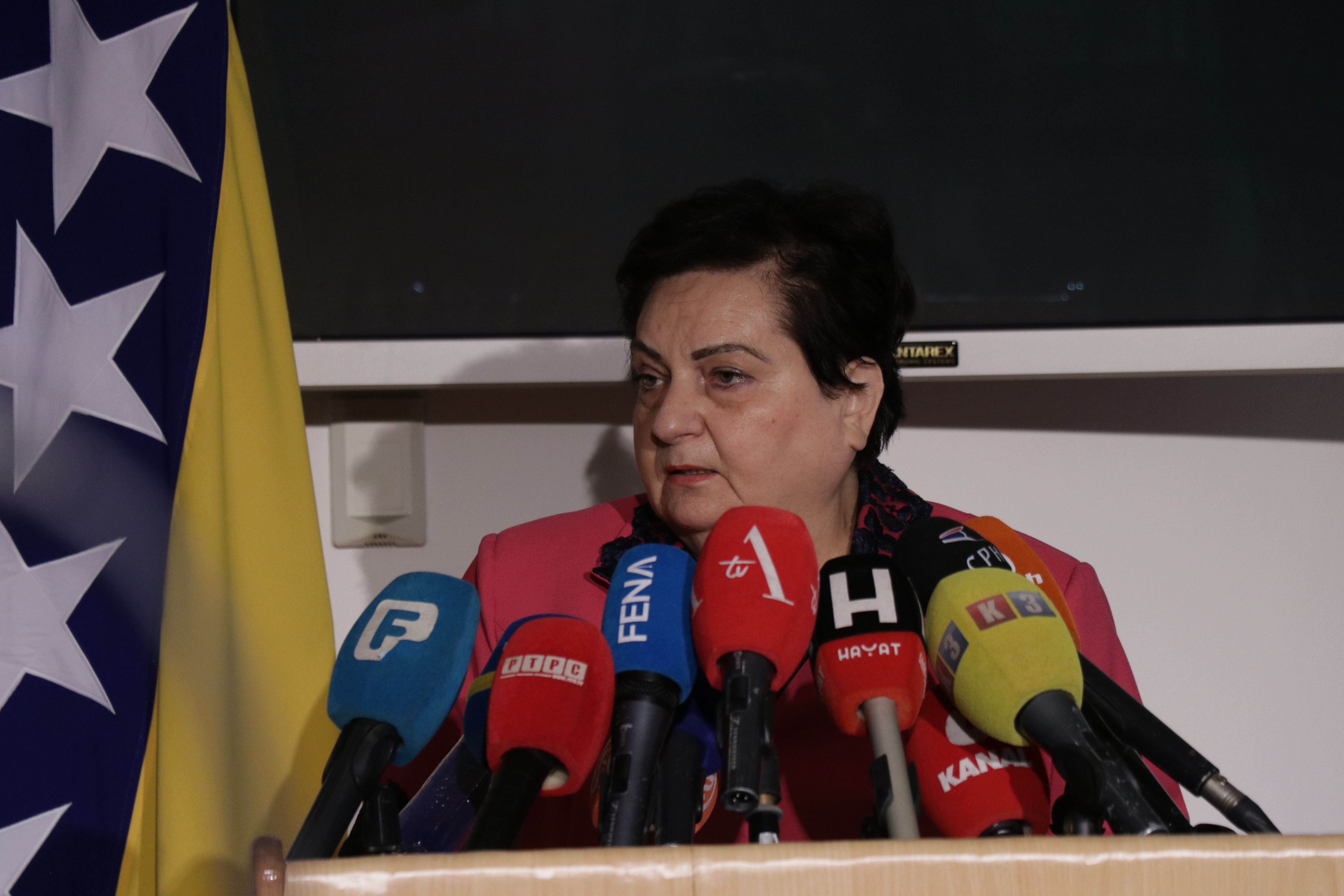 Majkić optužila Bošnjake za migrantsku krizu, odgovorio joj Izetbegović
