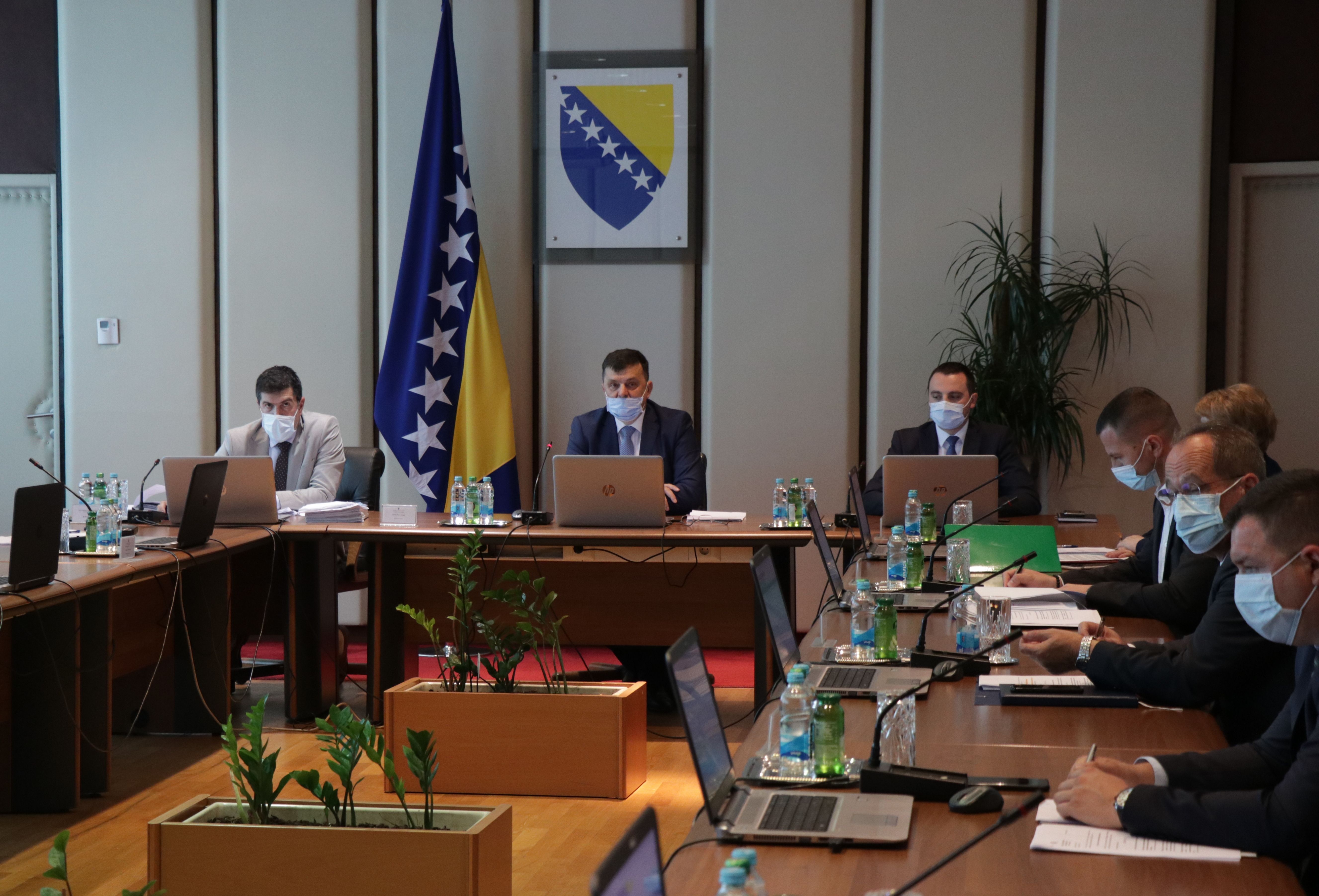 Vijeće ministara BiH donijelo odluke o raspodjeli novčanih donacija i opreme