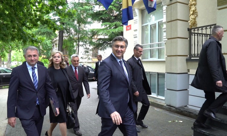 Plenković: Odnosi s BiH posebno su bitni i važni za našu vladu