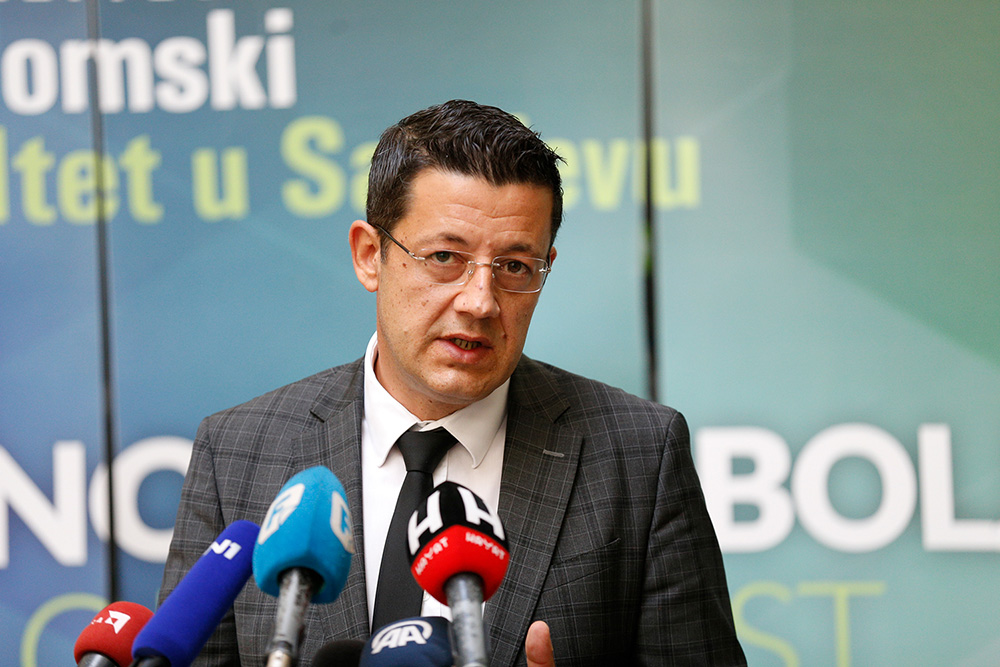 Čampara o produženom mandatu sinu Bisere Turković: Svako rješenje se može poništiti