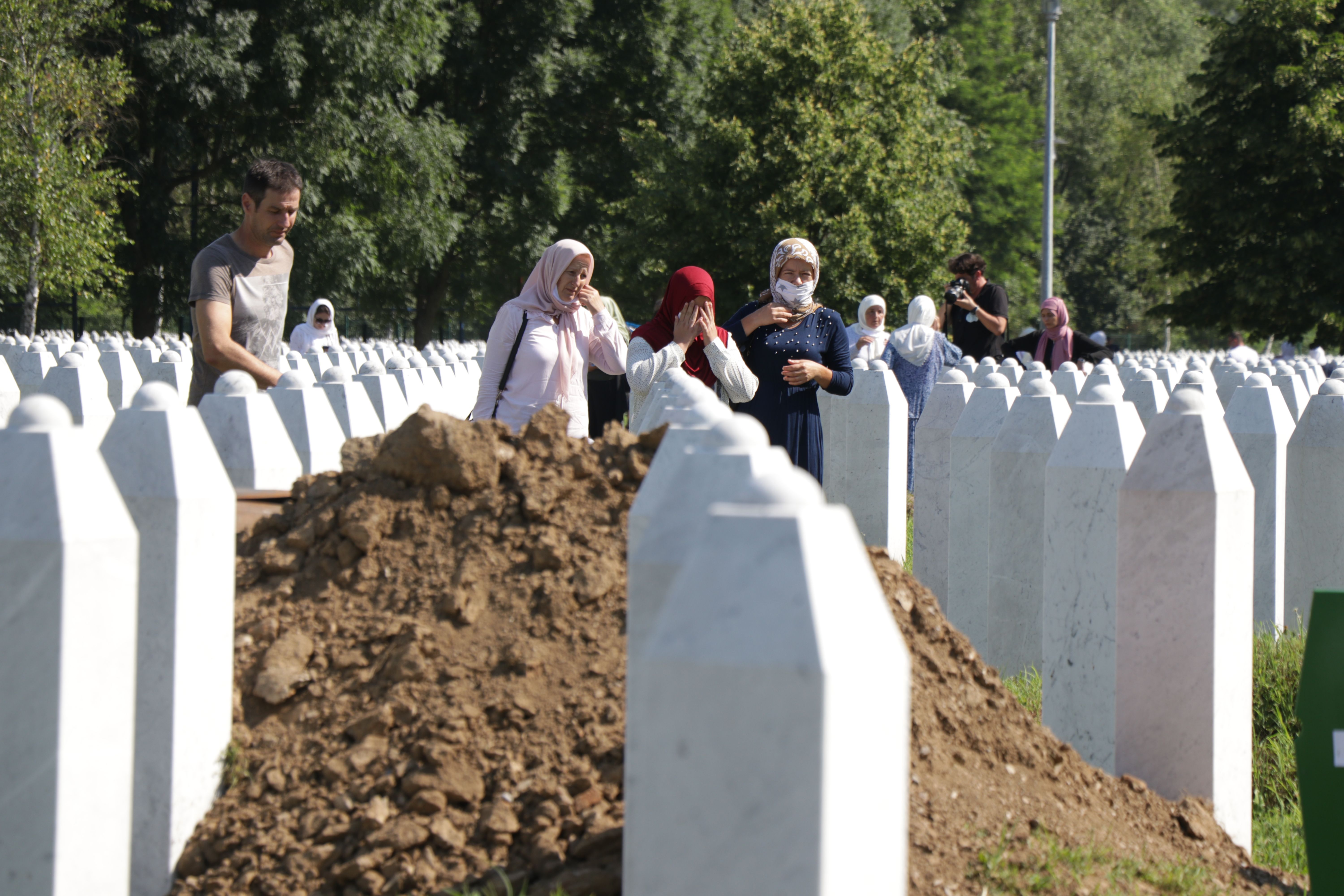 PORUKE IZ POTOČARA: Nijekanje genocida u Srebrenici novi je zločin kojim se oživljavaju ratni ciljevi