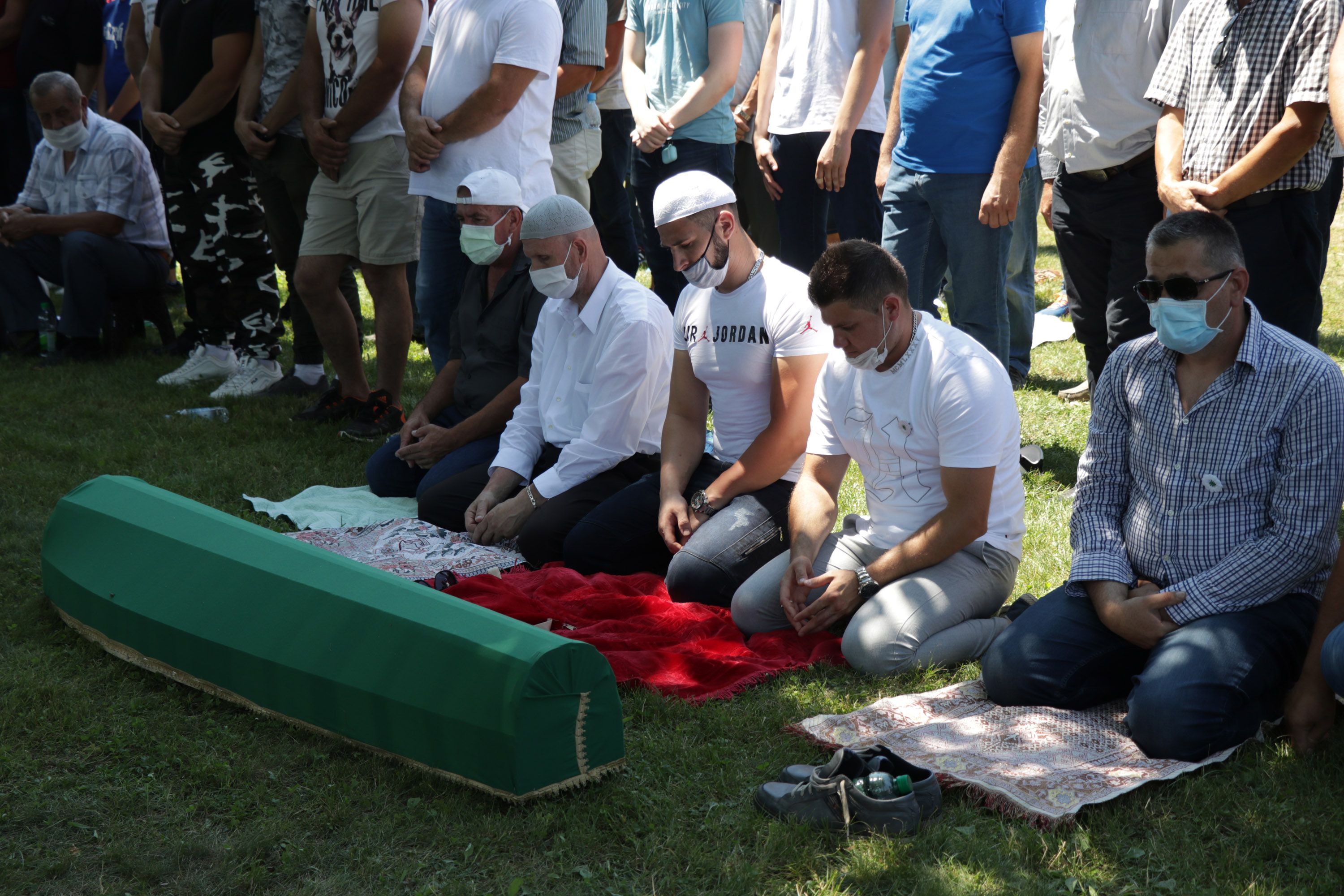 Završen ukop devet žrtava genocida u Srebrenici