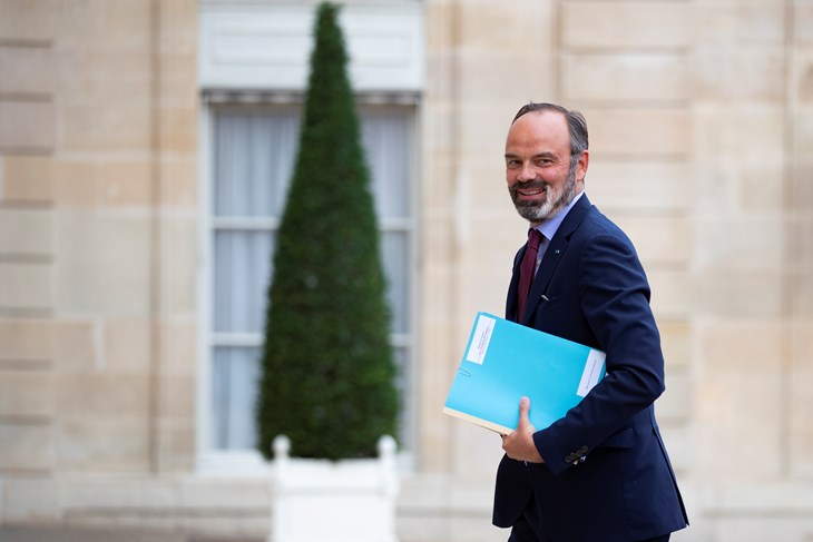 Francuski premijer Edouard Philippe podnio ostavku