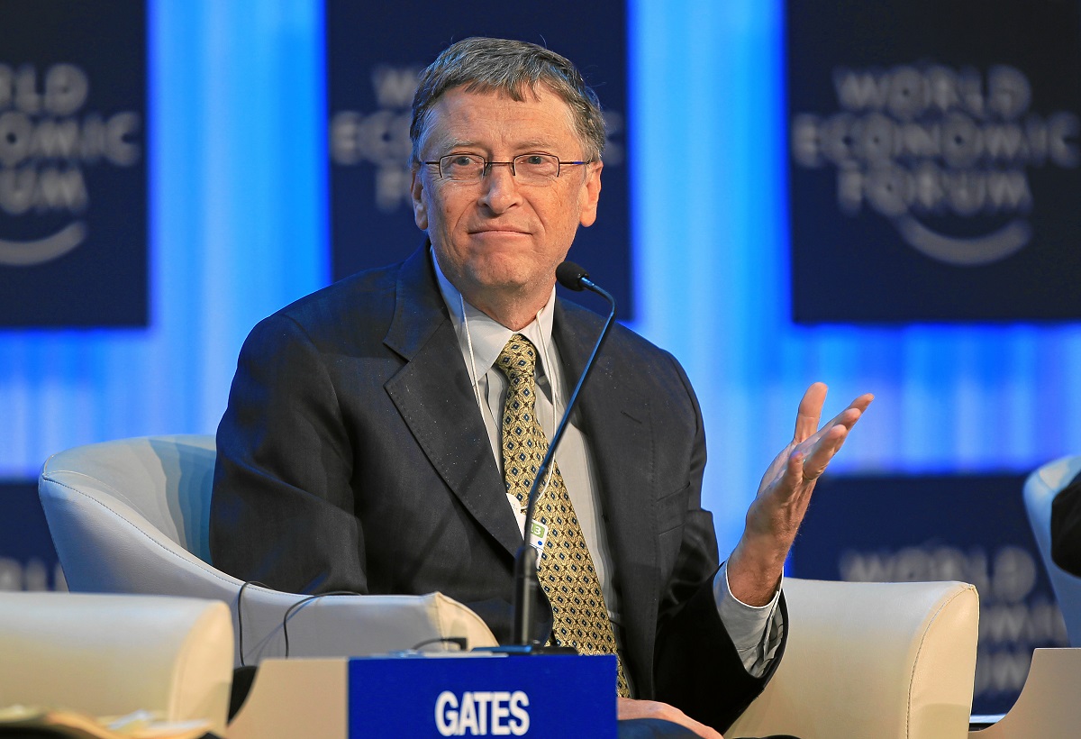 Gates: Možda će nam trebati više doza cjepiva protiv korone