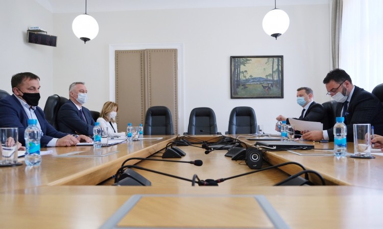 Košarac, Pašalić i Dedić razgovarali o mjerama za unapređenje poljoprivrede