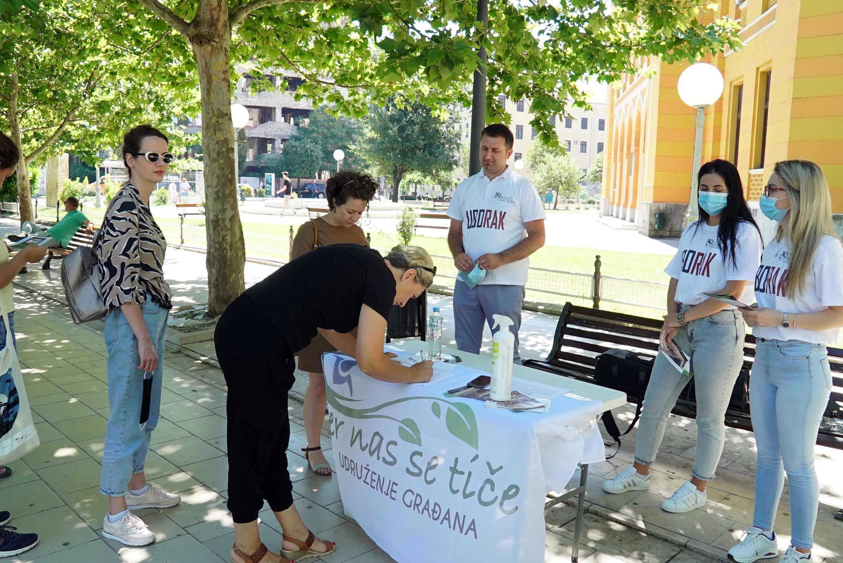 Mostarci potpisuju peticiju za zatvaranje deponije Uborak
