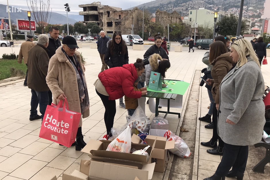 'BUDIMO HUMANI': Adi Bebanić ponovo organizira humanitarnu akciju za mališane