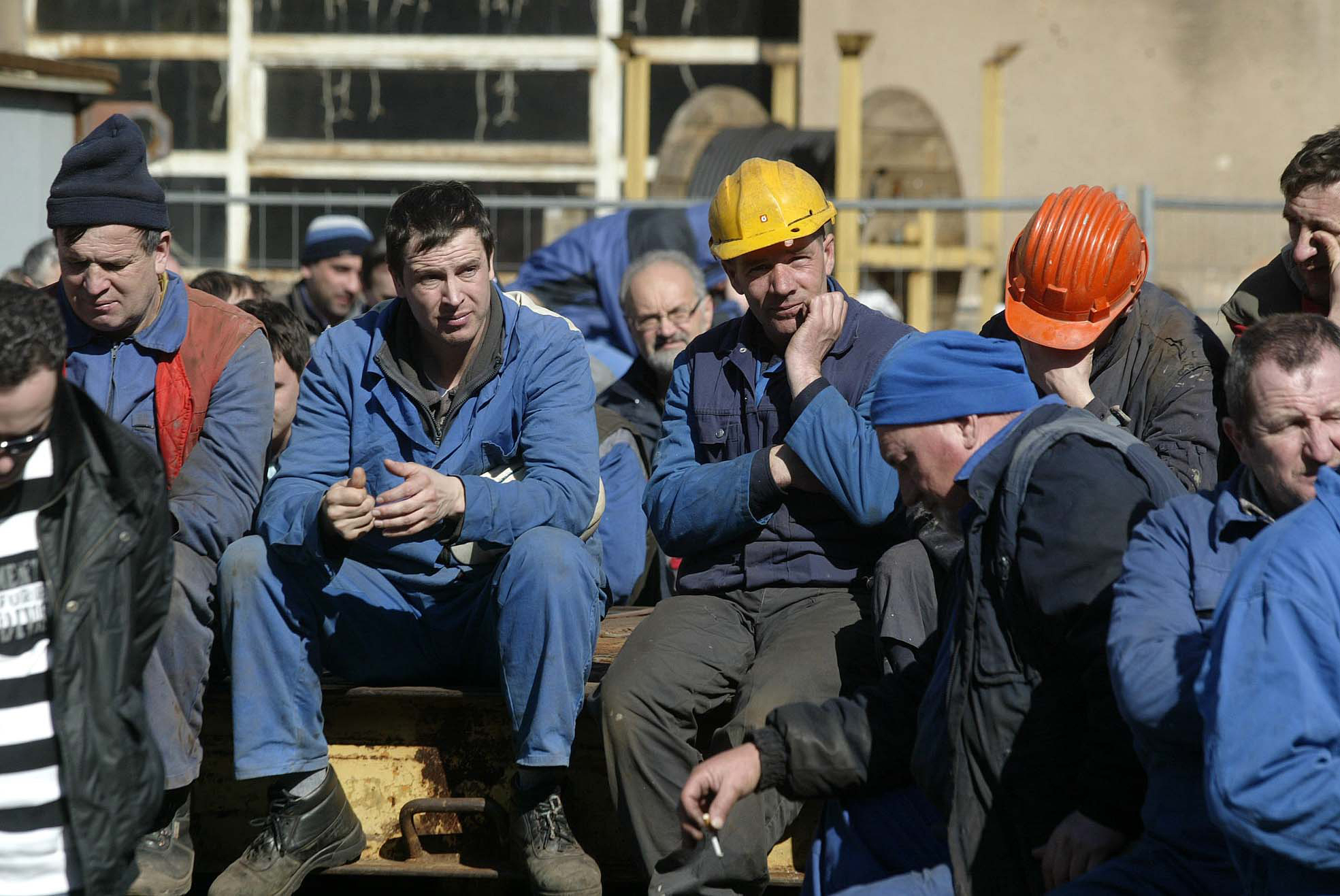 SSSBiH: Ugovori na neodređeno moraju biti pravilo, povećanje plaće radniku koji radi tijekom stanja prirodne nesreće…