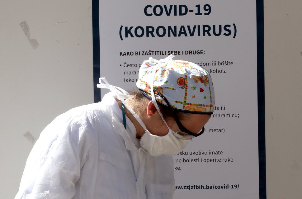 Koronavirus ušao među infektologe u Tuzli, pozitivna tri liječnika