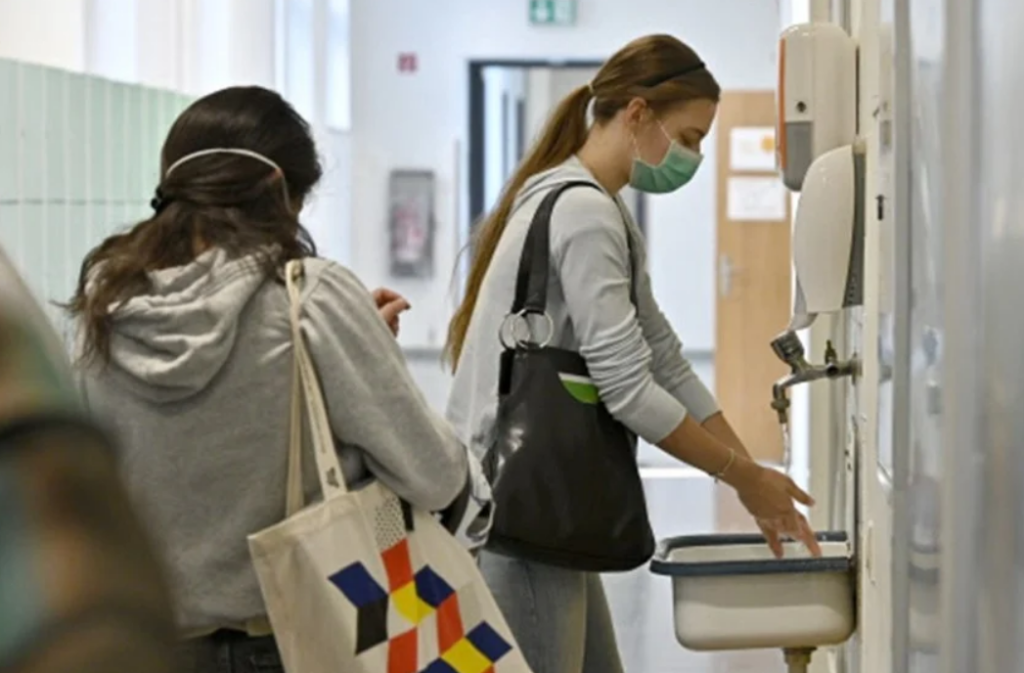 KRIVE ZAPADNI BALKAN: U Njemačkoj i Austriji najveći porast broja novozaraženih