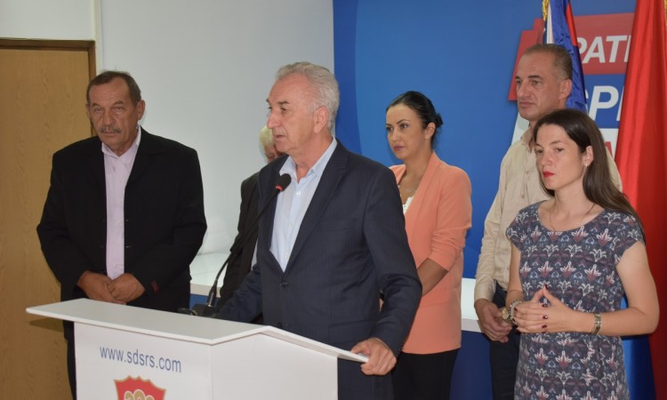Šarović: SDS će imati 42 kandidata za gradonačelnike i načelnike