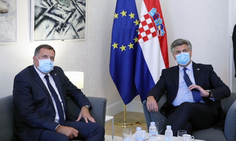 O čemu su razgovarali Plenković i Dodik?