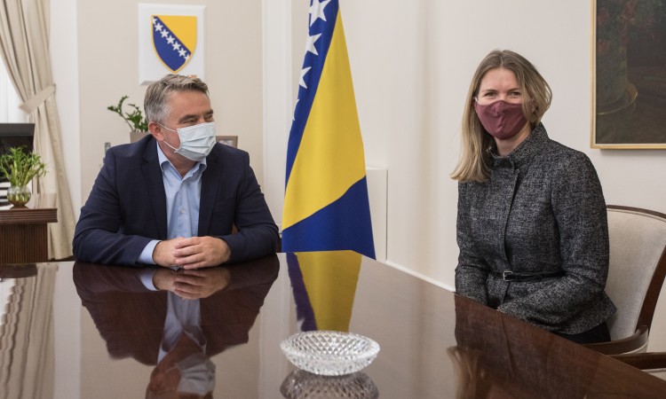 Komšić veleposlanici Švedske: Nema popuštanja na 14 prioriteta Europske komisije
