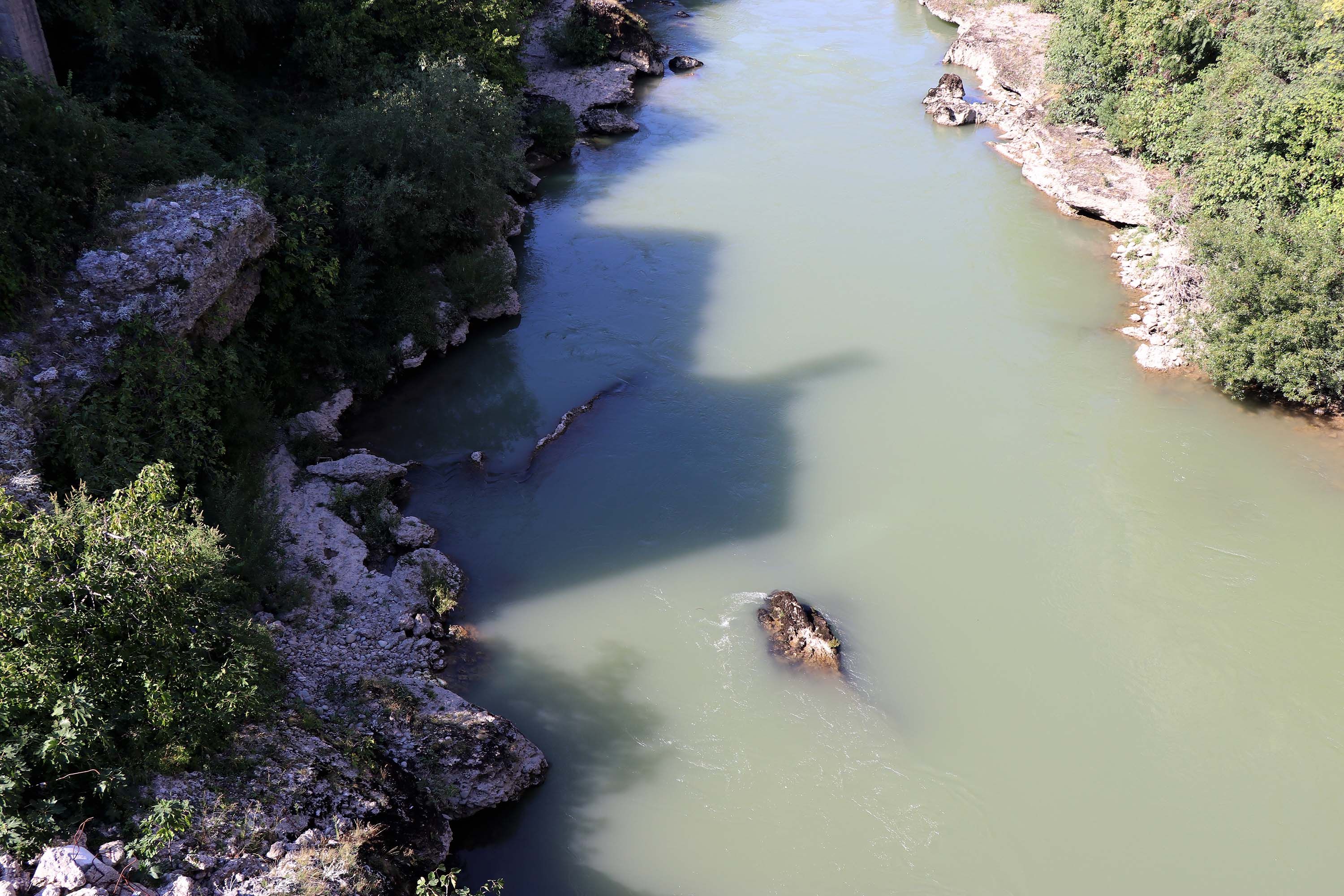 Zašto je Neretva promijenila boju?