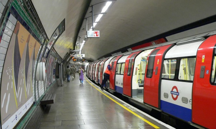 London preporučio izbjegavanje javnog prijevoza