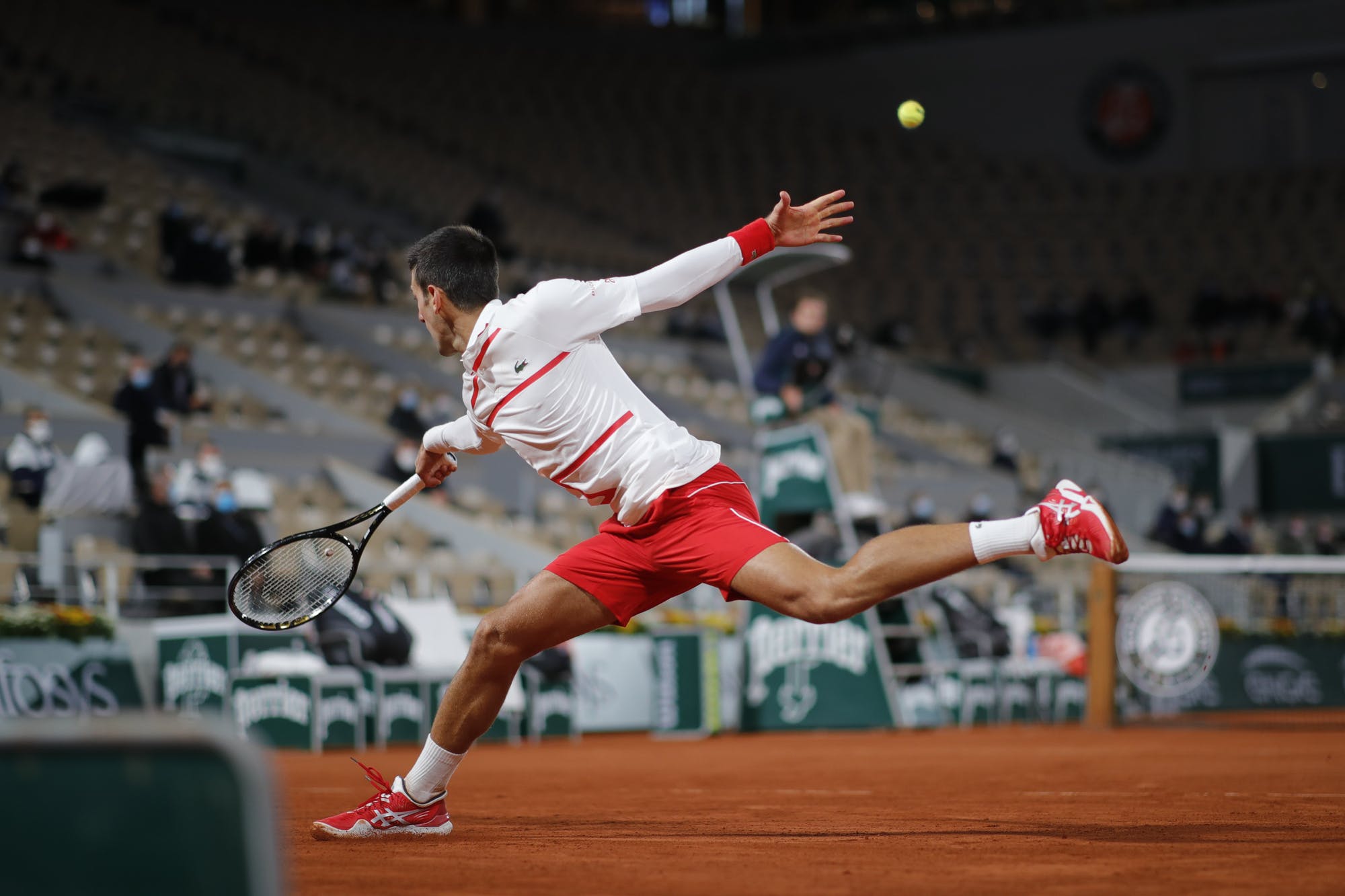 ROLAND GARROS: Đoković se pridružio rekordnim Nadalu i Federeru