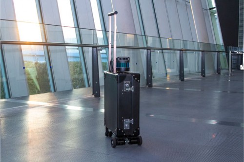 Napravljen robotizirani kofer koji pomaže slijepim tokom putovanja