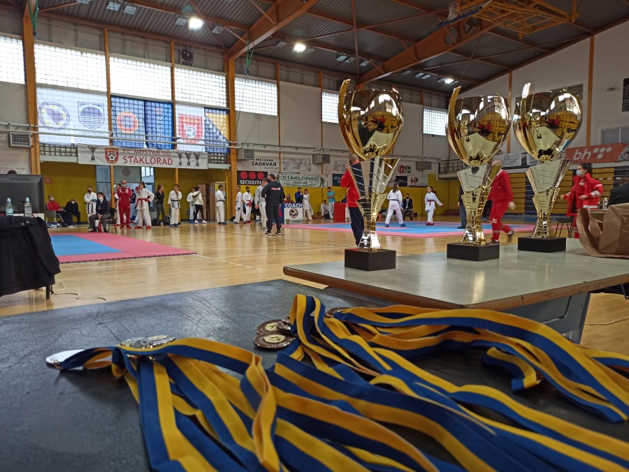 KK Bjelopoljac uspješno organizovao Mostar open u karate