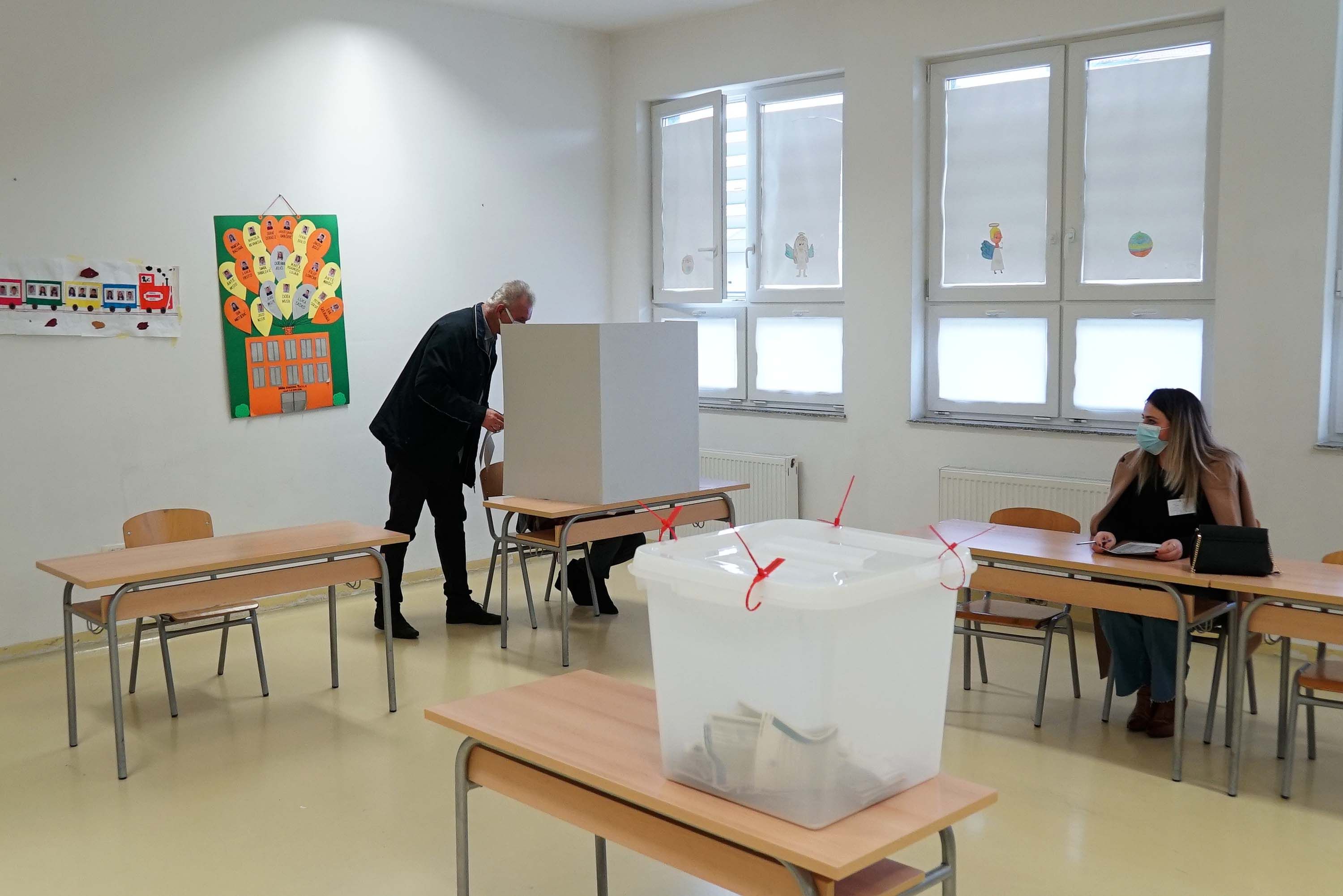 ŠTO SE DOGAĐA S HRVATIMA: Opet više od polovice nije željelo glasati!