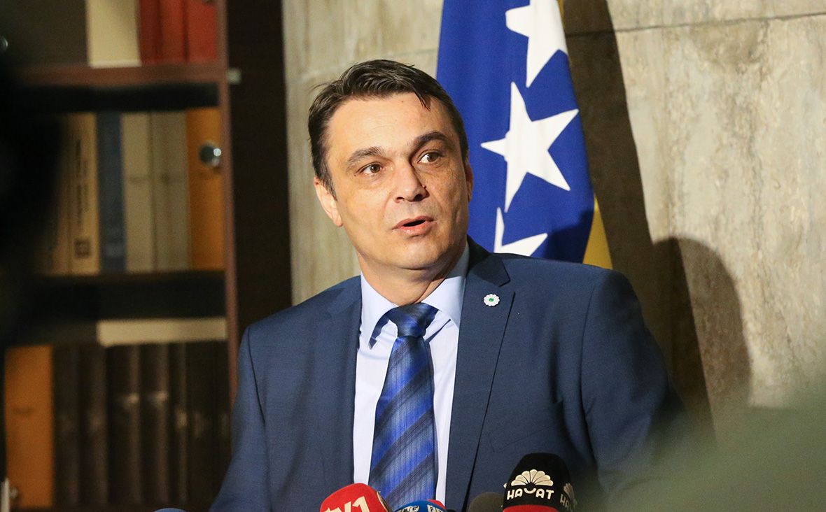 Ahmetović: Ovo je pritisak Gordane Tadić i njenih mentora