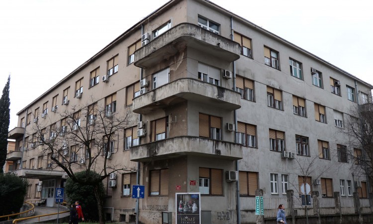 U Mostaru preminulo pet osoba