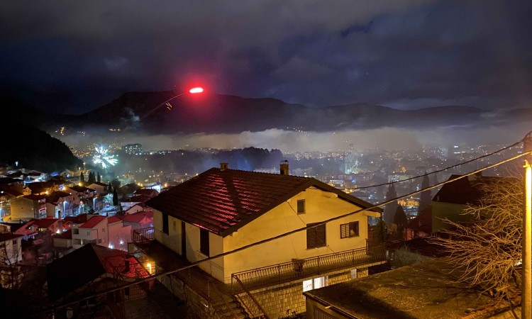 Mostarci Novu godinu dočekali u krugu obitelji i prijatelja