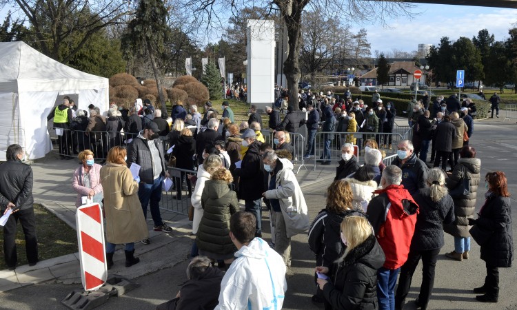 U Srbiji cijepljeno 200.000 građana