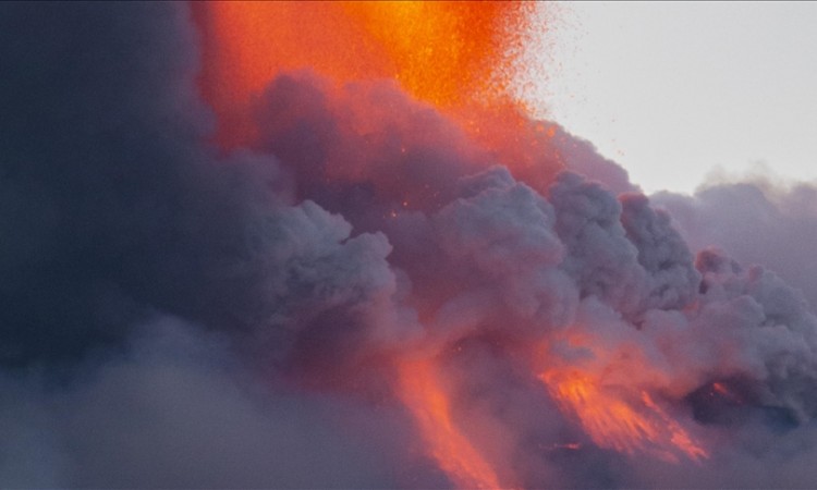 Vulkan Etna ponovo aktivan