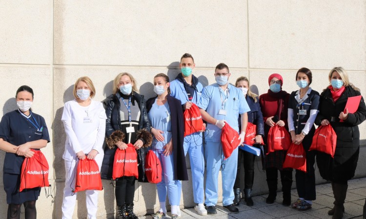 Donacija zaposlenika Addiko banke pacijentima Onkološke klinike KCUS-a