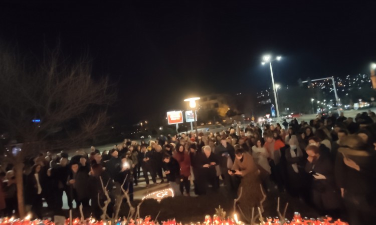 Mostarci se oprostili od Đorđa Balaševića