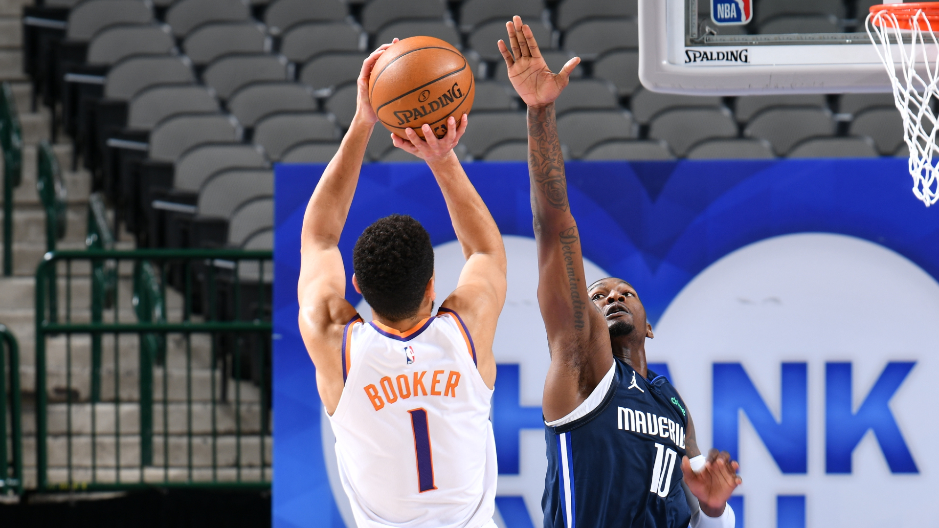 NBA: Booker donio pobjedu Sunsima u Dallasu