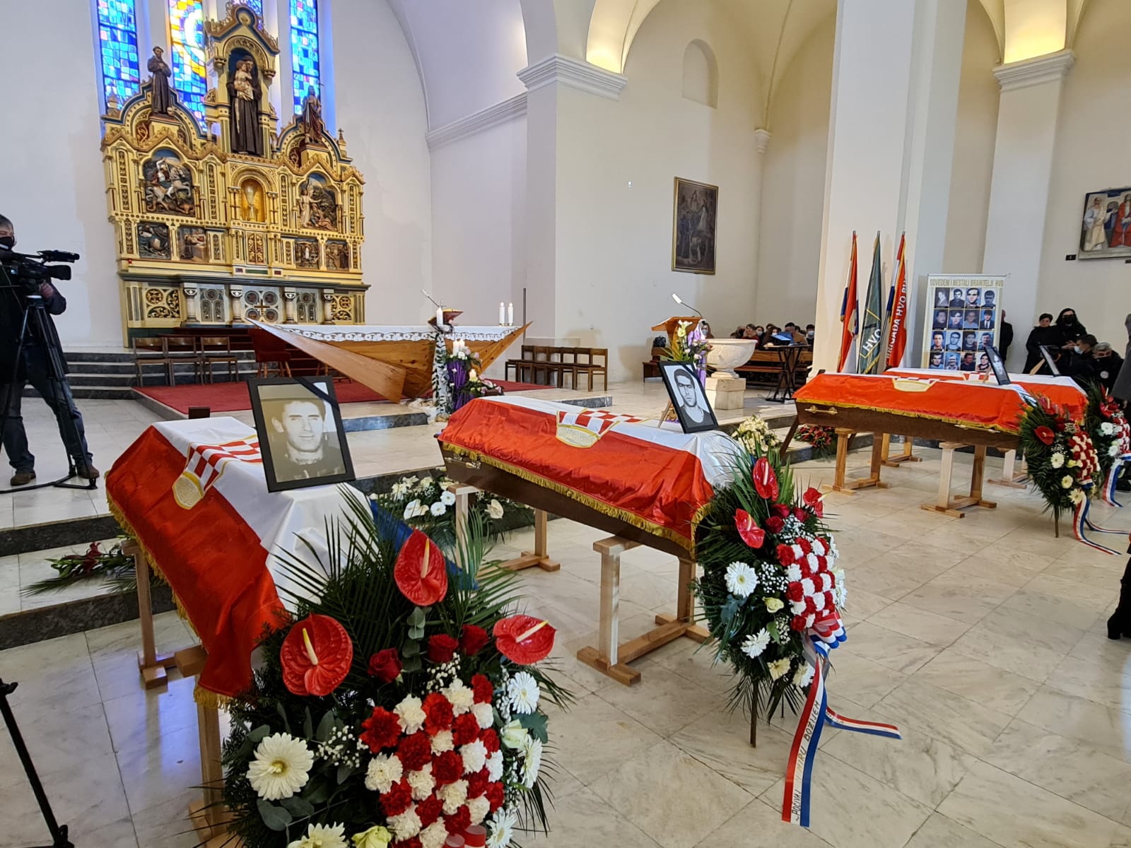 Posljednji ispraćaj ubijenih bugojanskih logoraša