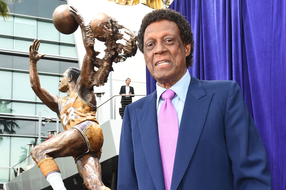 Umro slavni košarkaš LA Lakersa Elgin Baylor