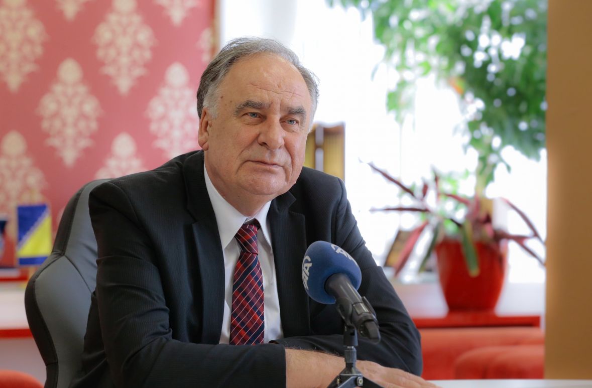 Bakir Izetbegović je pokazao tko je 'beg' u Sarajevu!